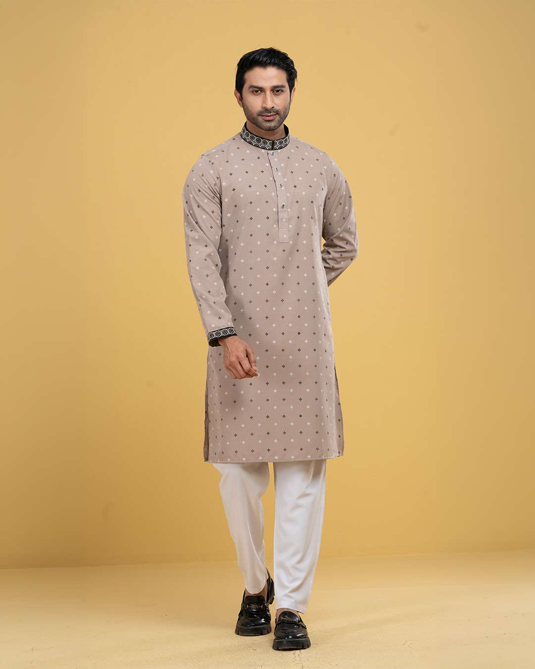 Embroidery Panjabi FP-2530 – Premium Cotton Embroidered Panjabi for Men